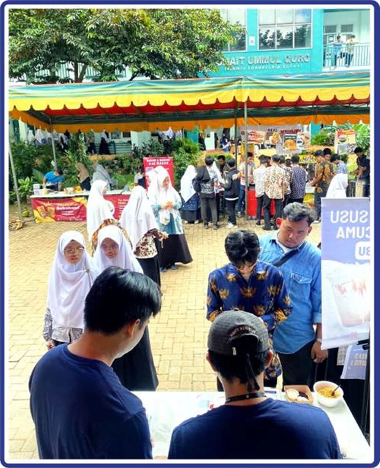 Booth Storia Coffee di bazar sekolah